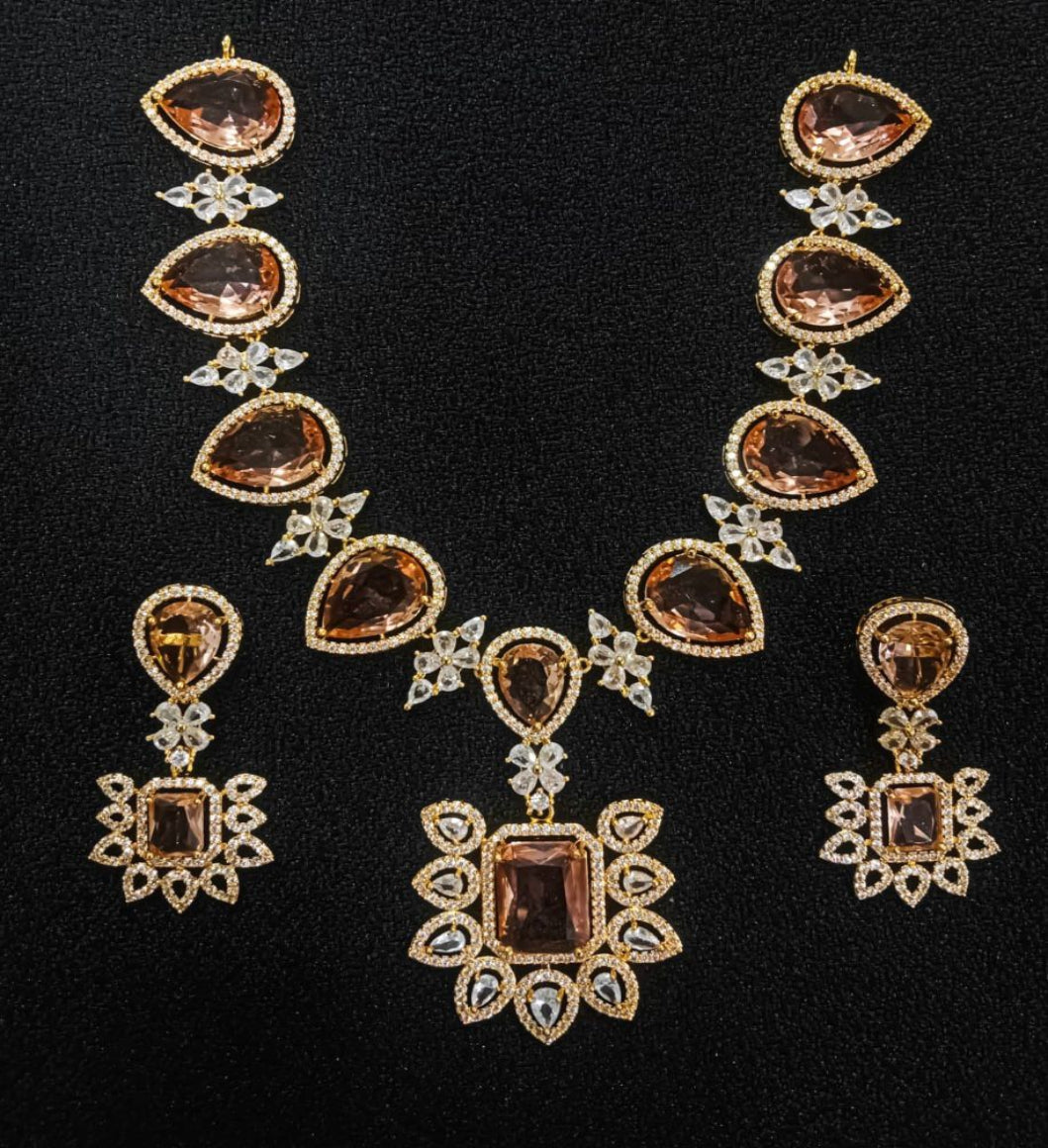 Jewelry Set With Necklace And Earrings Featuring Brown Gemstones