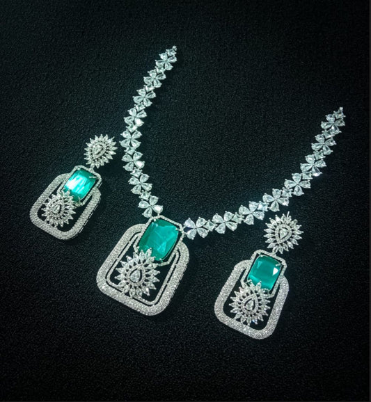 Luxury Emerald Green Stone Necklace & Earring Set – Bridal & Party Jewelry